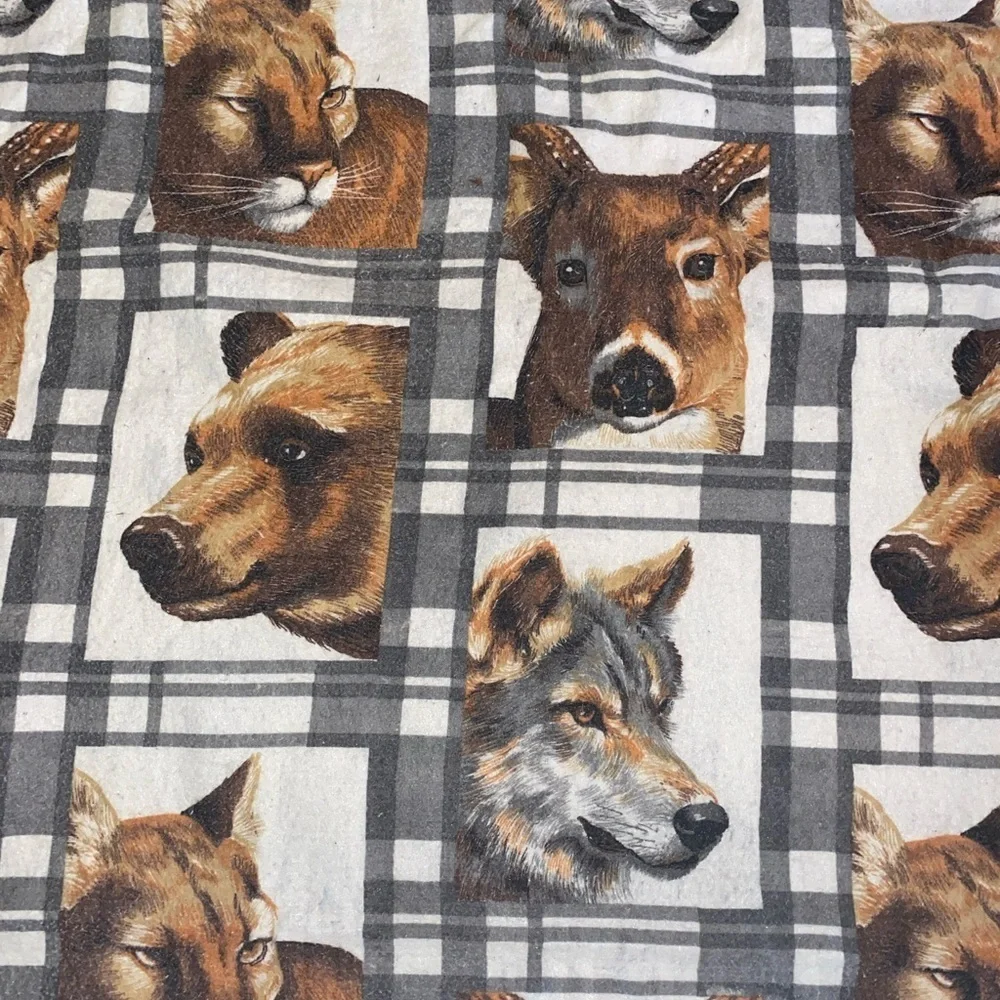 Vintage Rare Gray Plaid Animal Blanket Cabincore farmhouse bears wolves deer